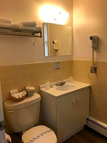 Coastal Inn - Kingfisher