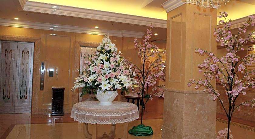 Hotel Fine Garden Toyonaka Osaka International Airport Free Parking - Adult Only