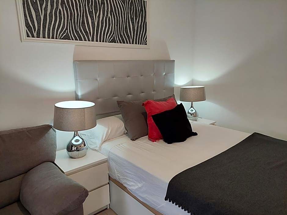 Apartamentos Rous - Solo adultos