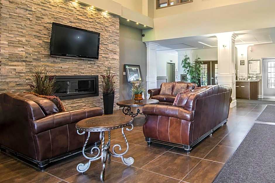 Comfort Inn & Suites