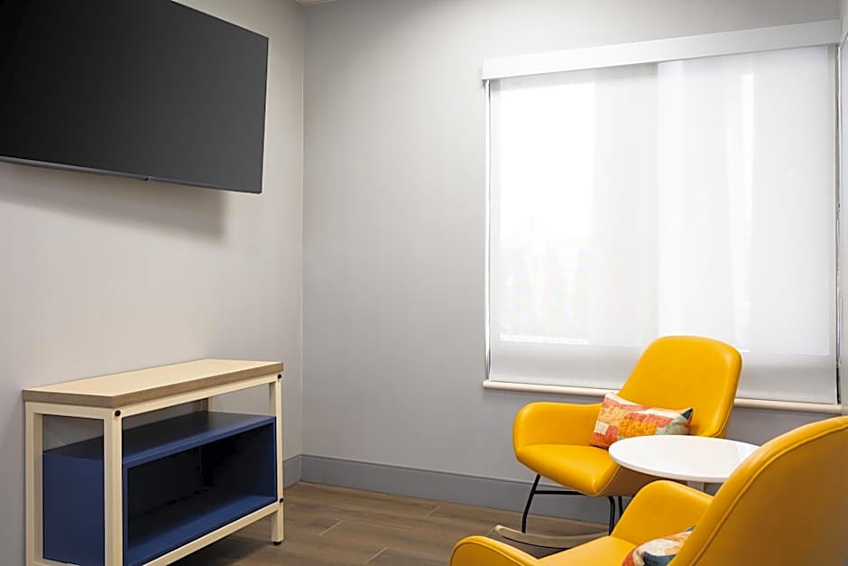 Spark by Hilton Guelph