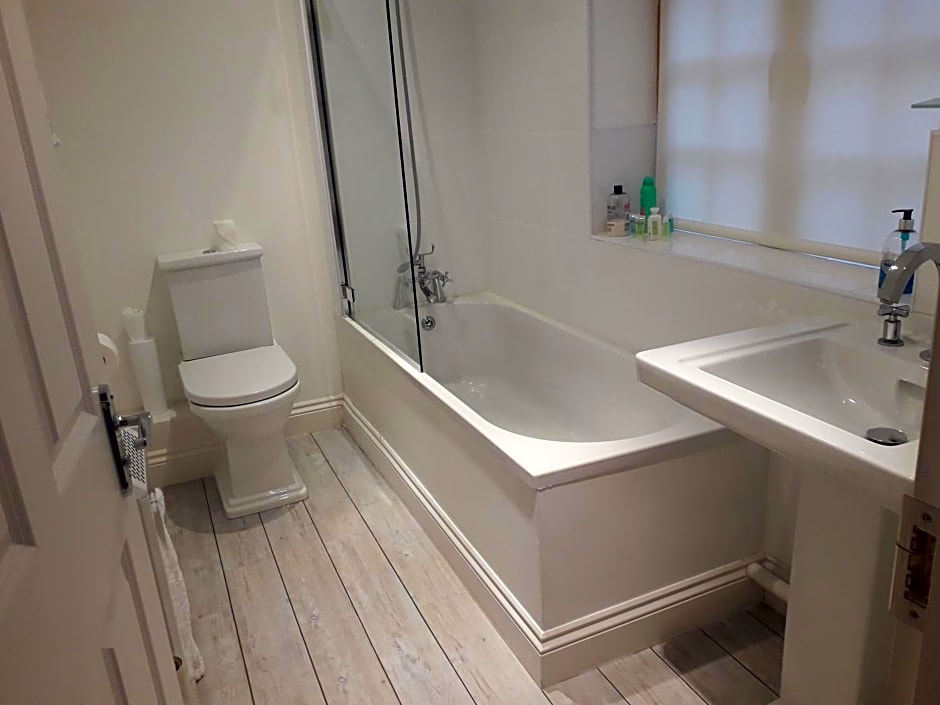 Moaps Farm B&B support small business, welcome, check in from 5 pm