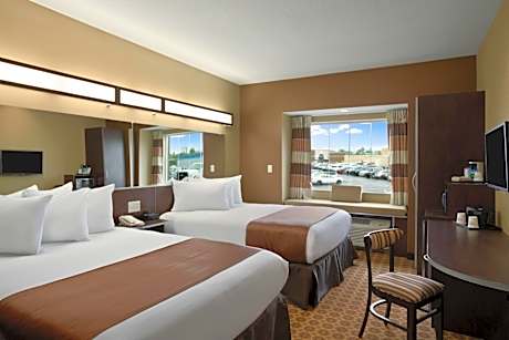 Queen Room with Two Queen Beds - Non-Smoking