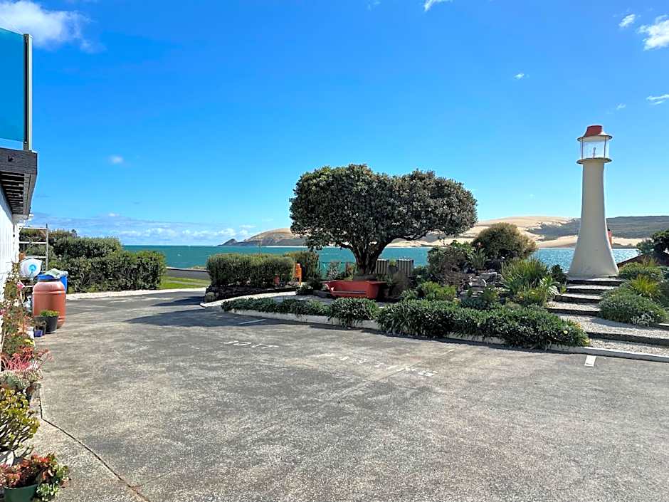 Opononi Lighthouse Motel