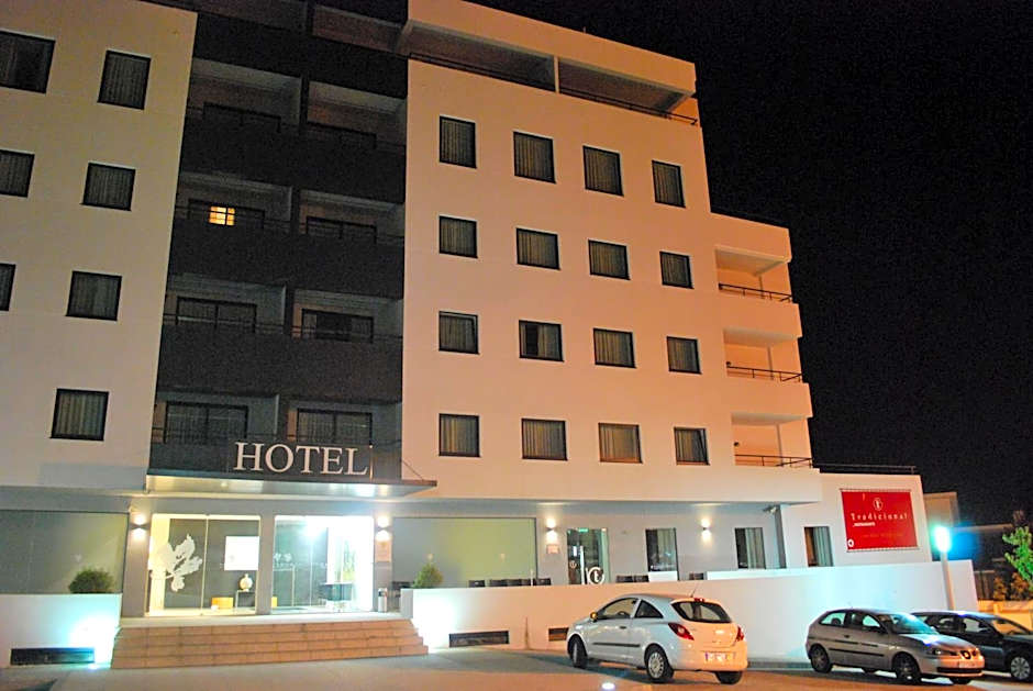 Paredes Hotel Apartamento