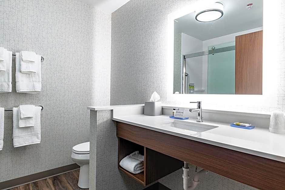 Holiday Inn Express And Suites Moundsville By IHG