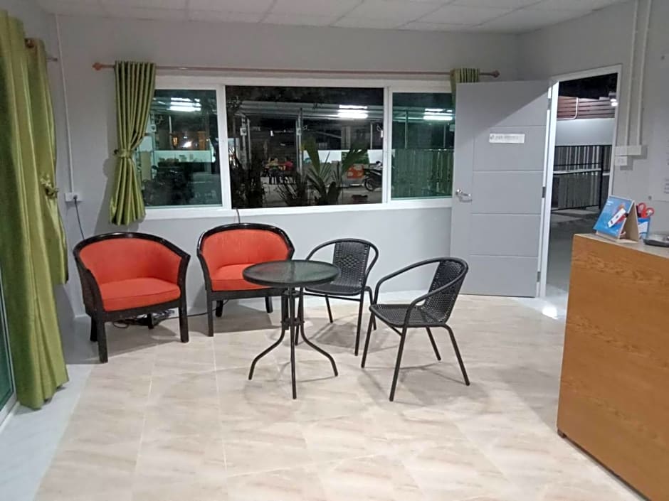 Lovely Paradise Phangan Hotel