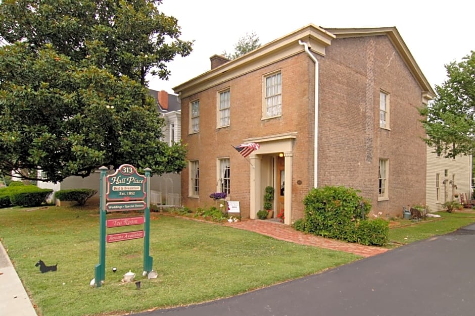 Hall Place Bed and Breakfast