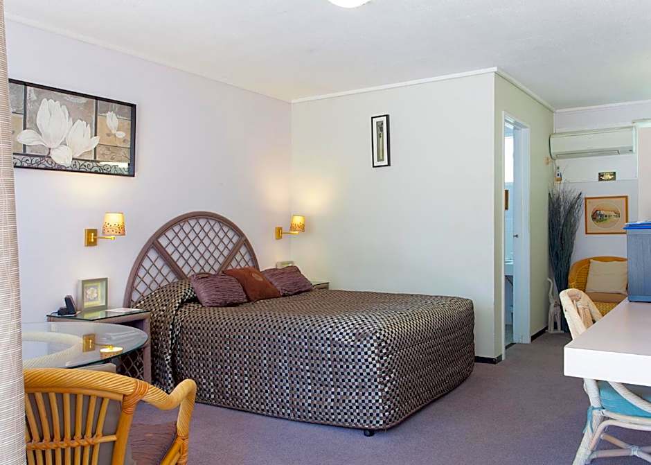 Raceways Motel