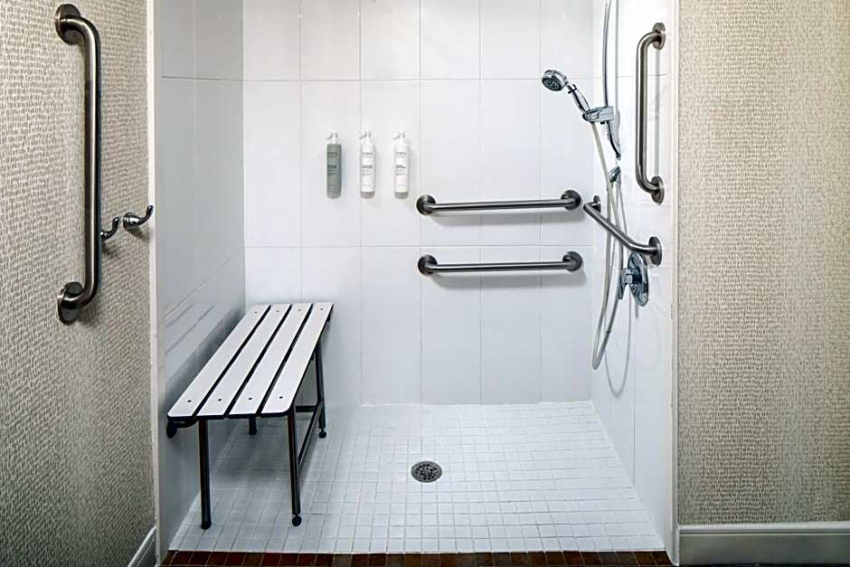 Hampton Inn By Hilton Atlanta-Northlake