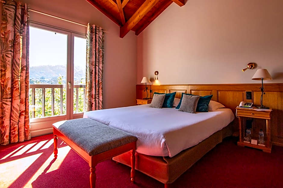 Les Jardins de Bakea