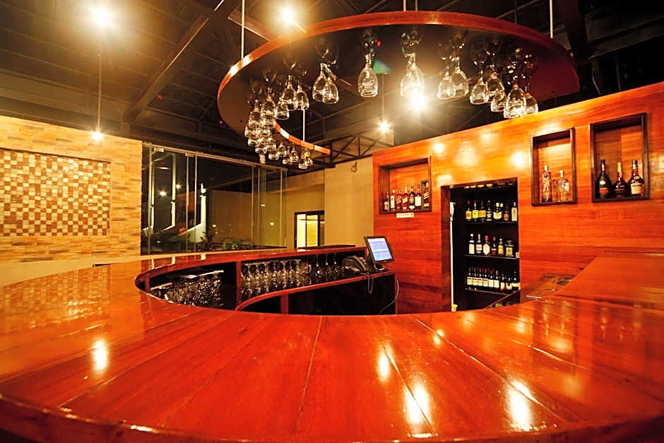 Best Western Premier Garden Hotel Entebbe