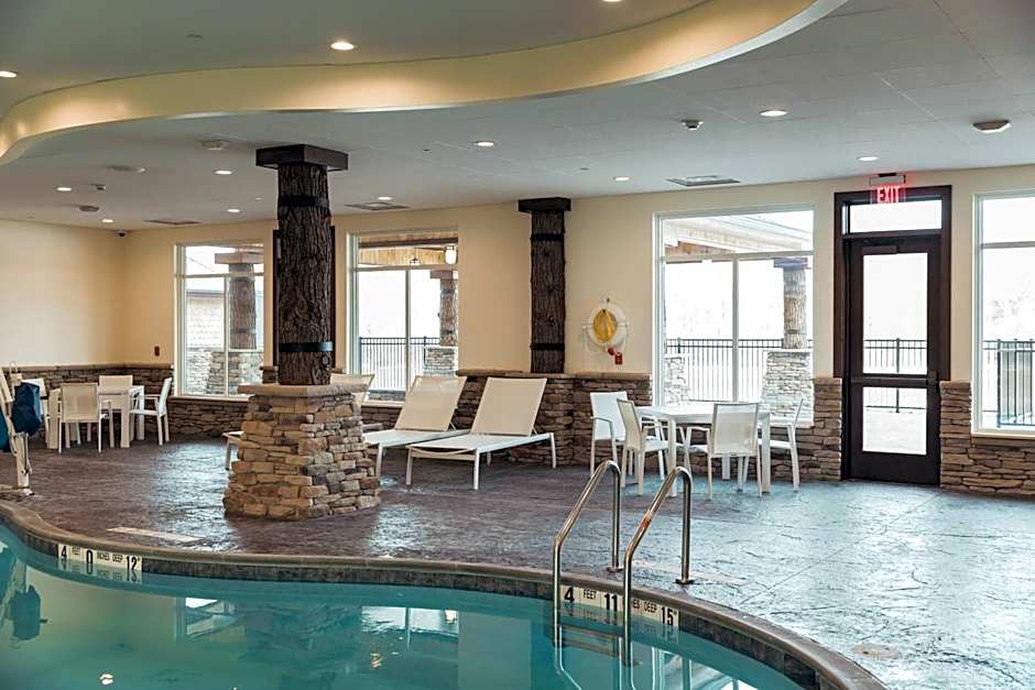 Tailwater Lodge Altmar Tapestry Collection by Hilton