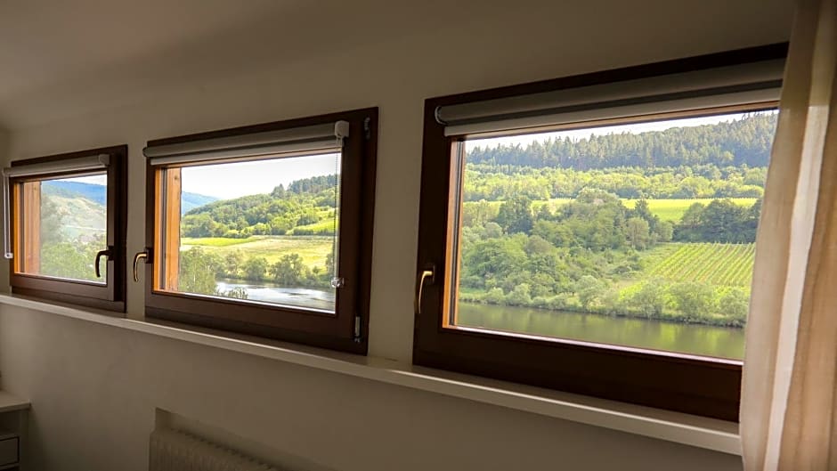 Boutique Guesthouse Das WOHLGEMUTH HEIM Mosel Weingut
