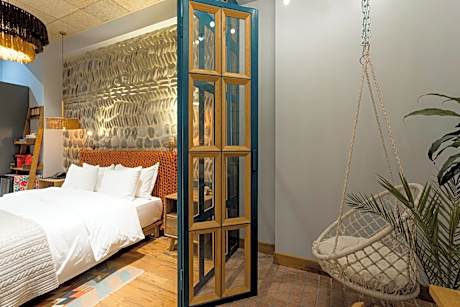 Superior DBL or Twin B Block