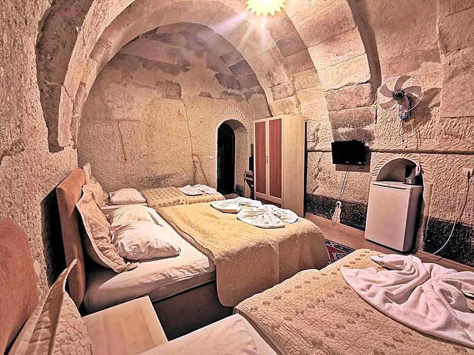 Falcon Cave Suites