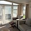 Luxury 2 bedroom caravan with large decking Close to beach