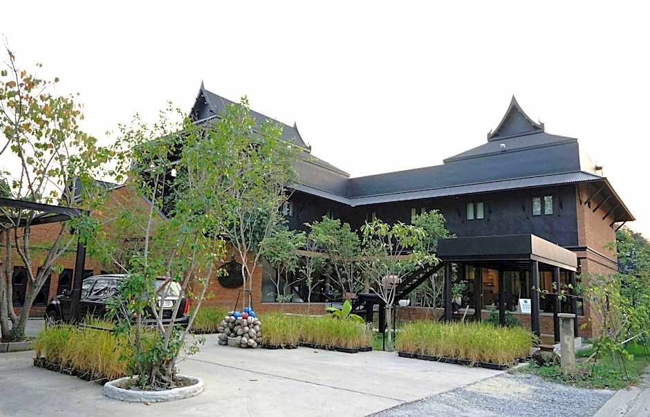 Silp-Pa Phra Nakhon Si Ayutthaya Hotel