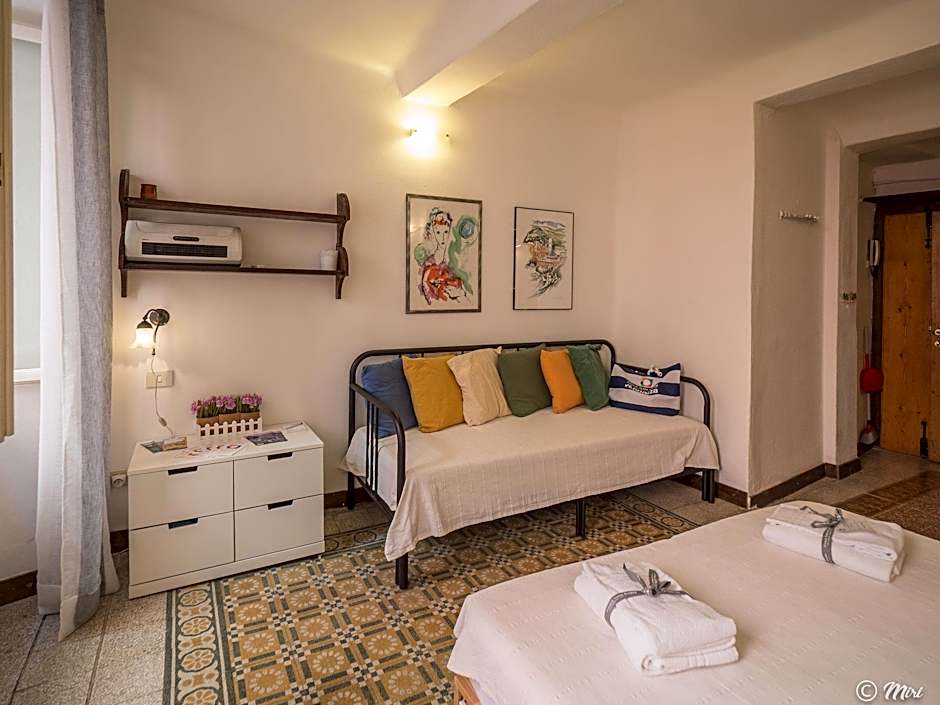 Rundanina Village Life Studio