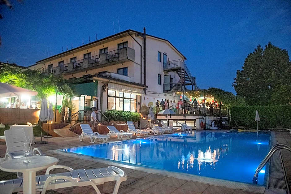 Hotel Stazione sul lago di Iseo