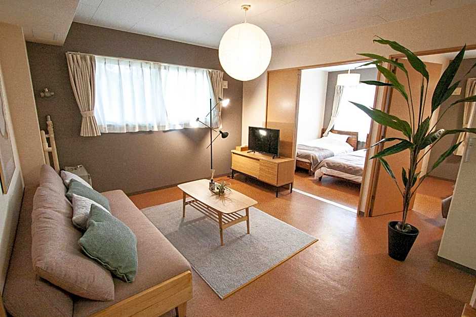 UCHI Living Stay Otaru Suitengu