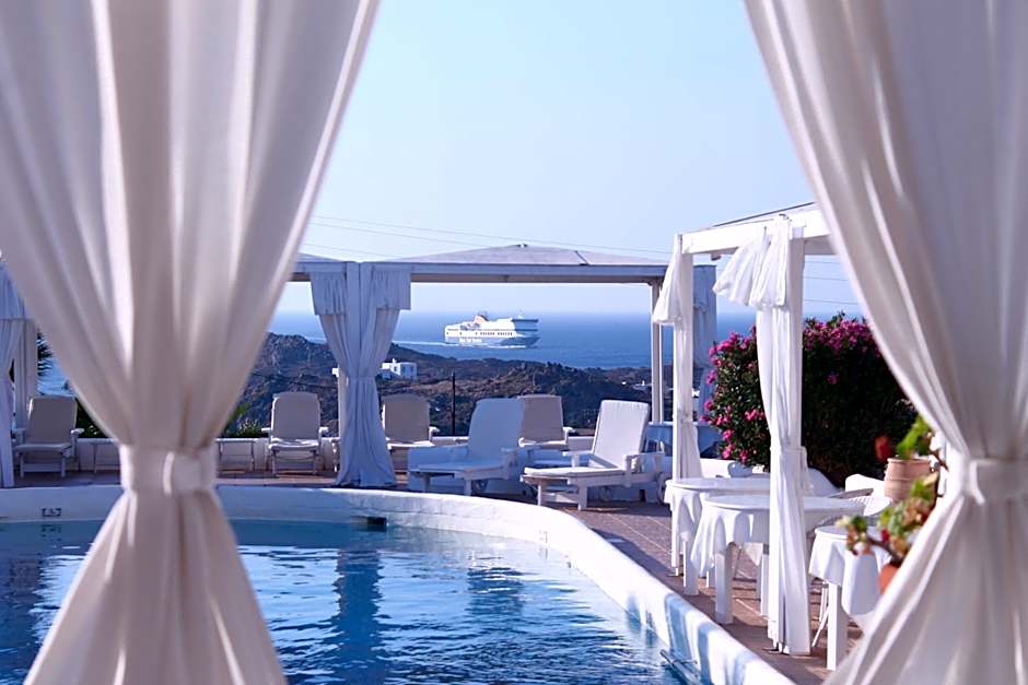 Porto Scoutari Romantic Hotel