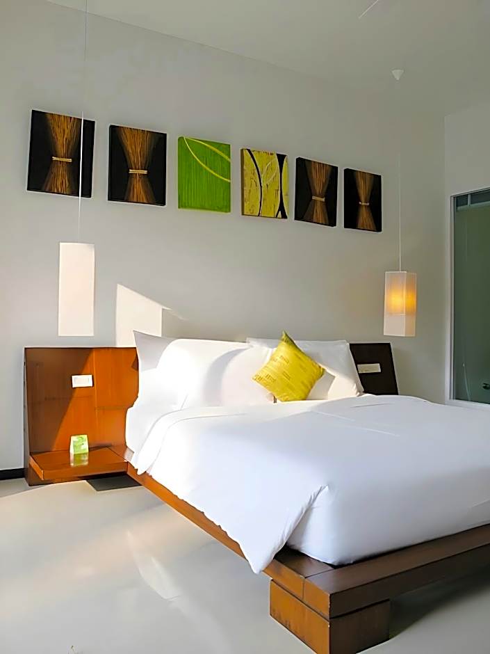 Two Villas Holiday Phuket: Oxygen Bang Tao Beach