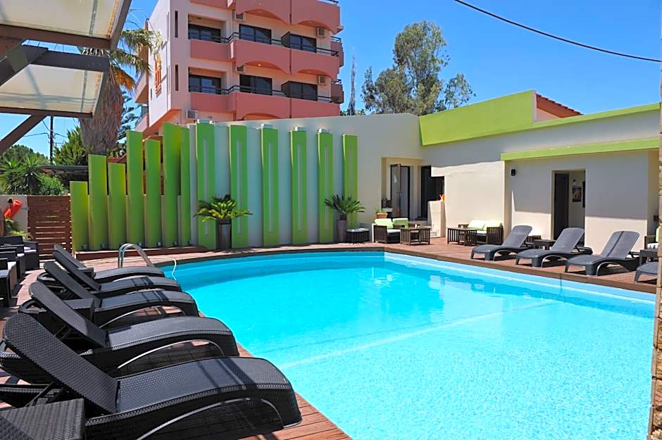 Heleni Beach Hotel
