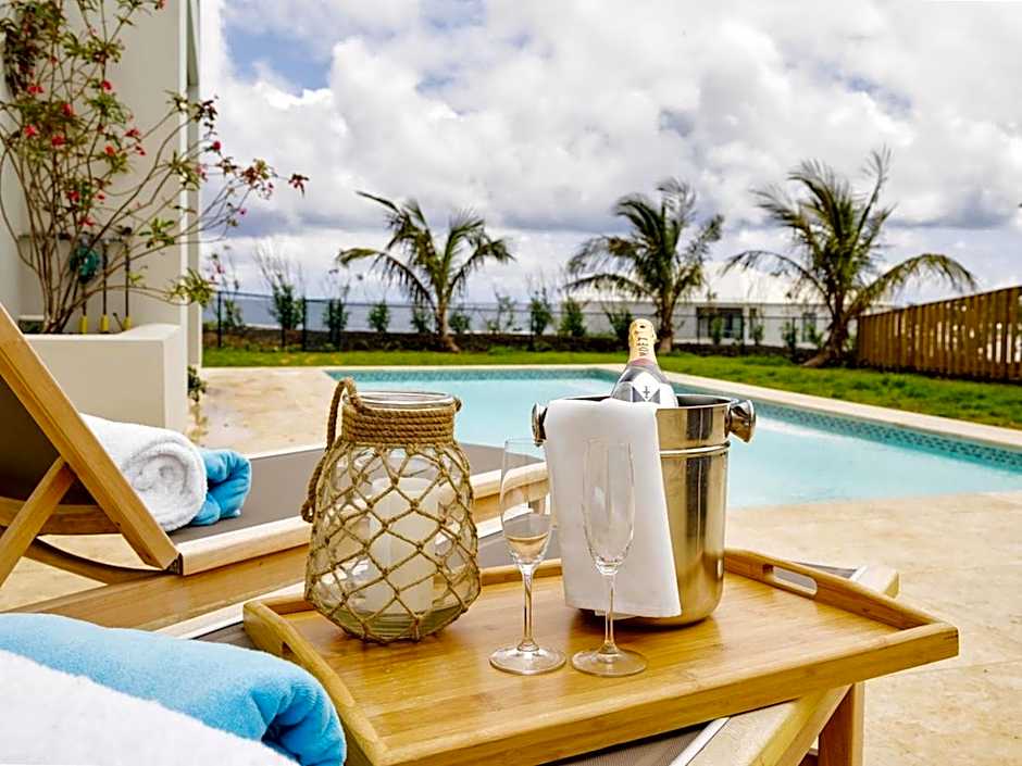 The Loren at Pink Beach