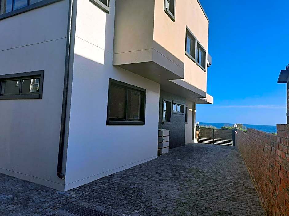 WavesEnd Wilderness Self-catering Units