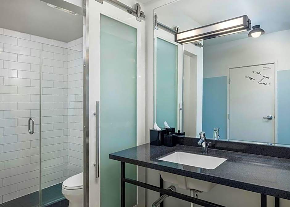 Hotel Erwin Venice Beach