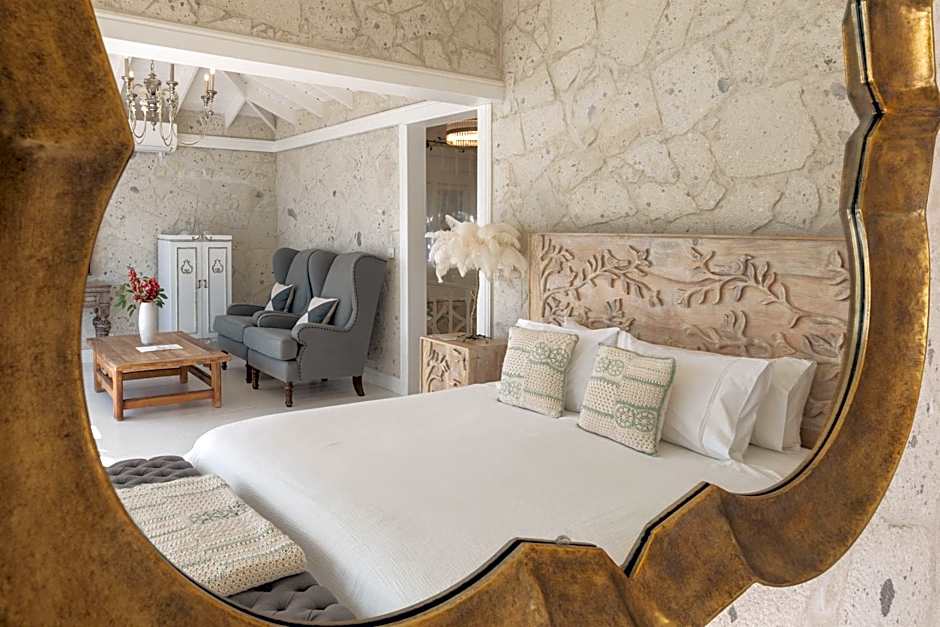 Sabrinas Haus - Adult Only +14