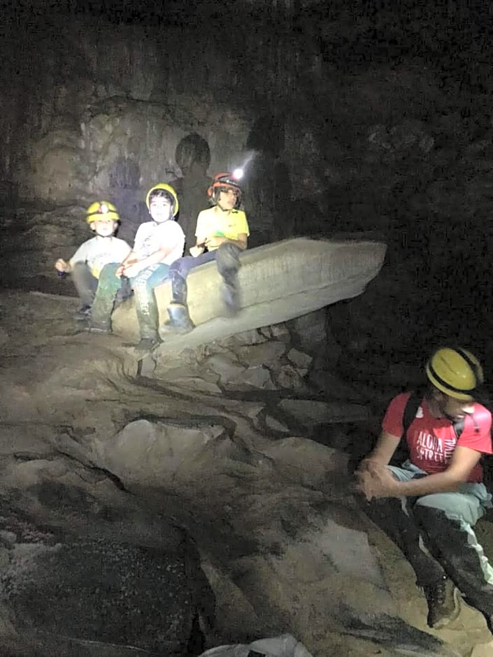 Canto do Sabiá PETAR Hospedagem - guia e jantar consulte valores