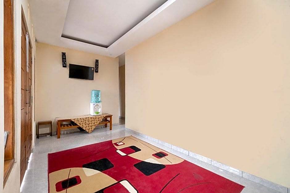 OYO 3076 Lilik Homestay Syariah