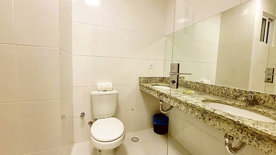 Spazzio diRoma com entrada ao Acquapark Gratuito, Apartamento 840 vista para a Piscina