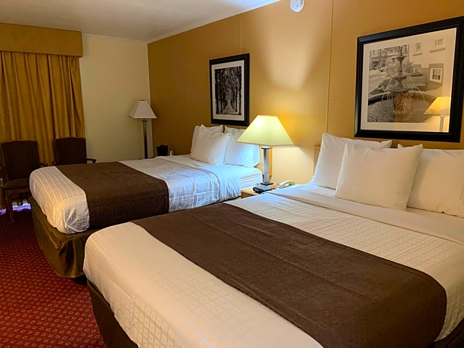 Red Carpet Inn & Suites Ebensburg