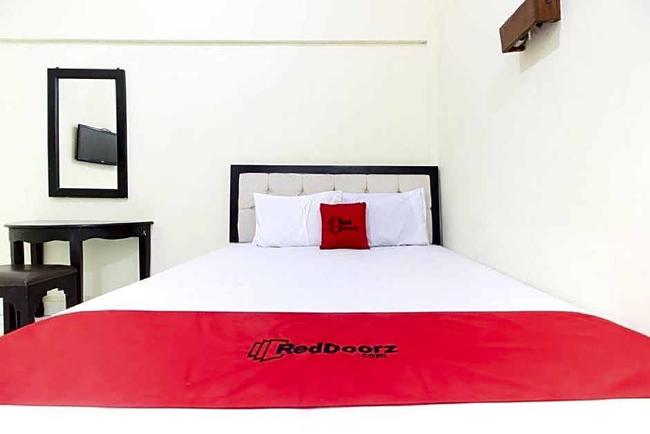 RedDoorz near Kranggan Tugu Jogja