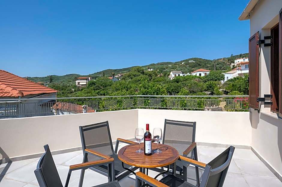 Spilia Village Hotel & Villas