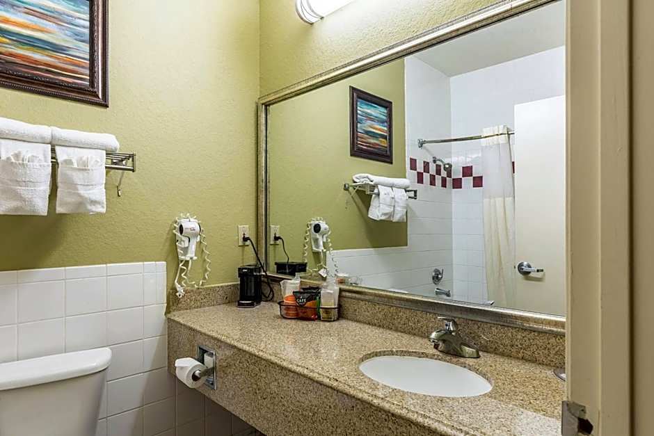 CasaBlanca Inn & Suites Houston - Spring
