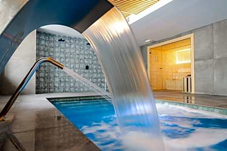 Double or Twin Room with Spa Access