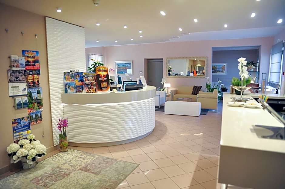 Hotel Dori