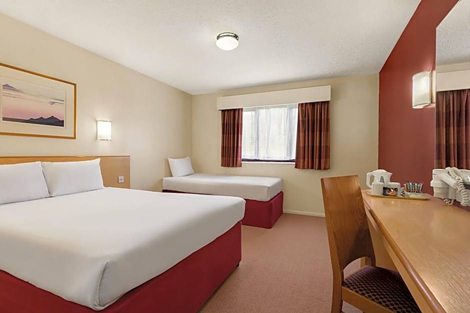 Days Inn Warwick South M40