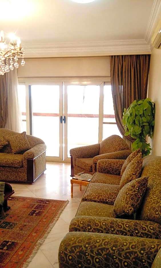 Al Tajouri Apartment in Cairo