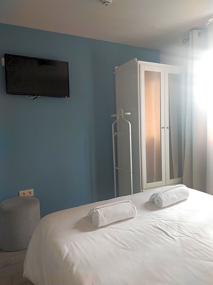 Punta Carnero Hostal