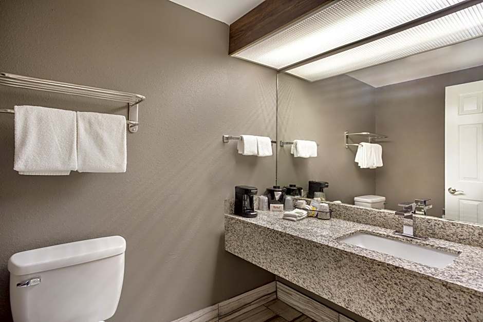 Red Roof Inn & Suites Athens, AL