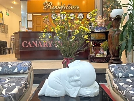 Canary Hue Hotel