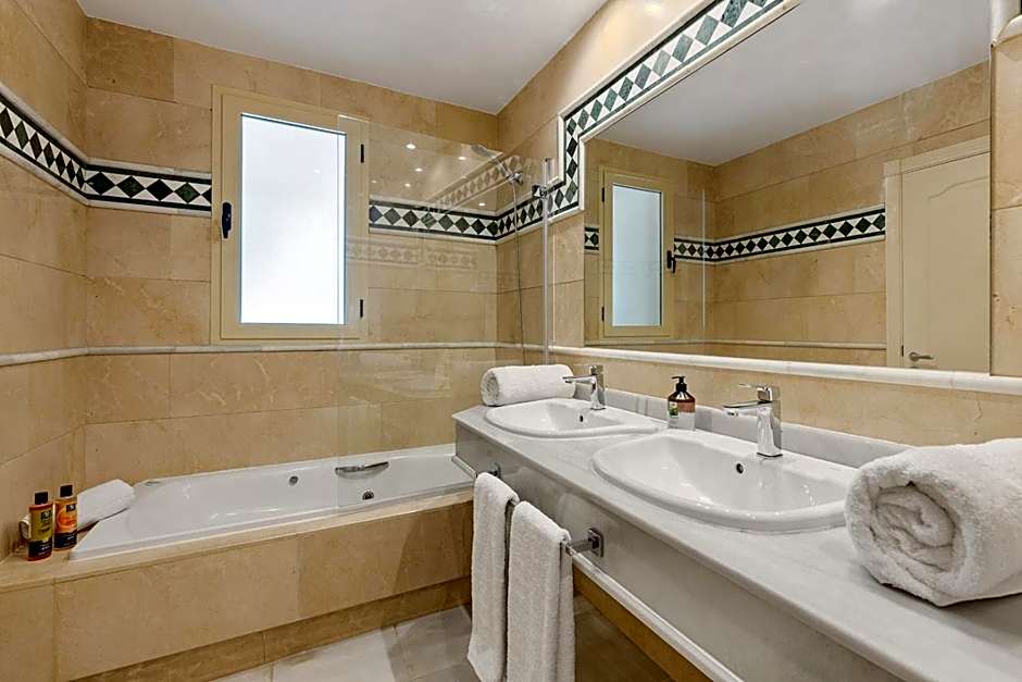 Molo Residences Boutique Apartments & Spa