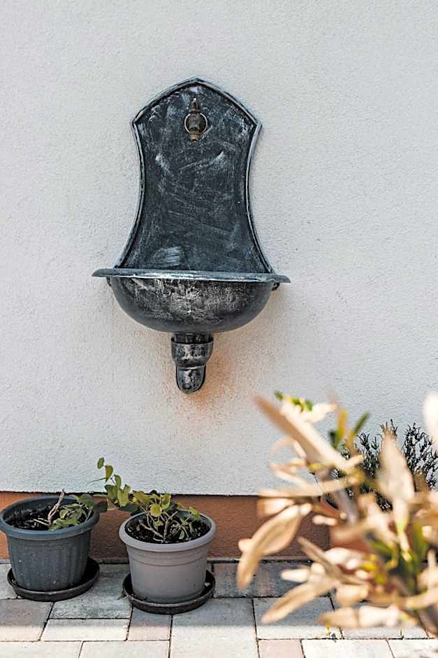 Dreko Panzió & Borbisztró