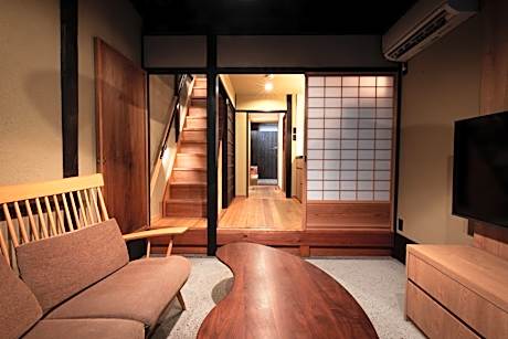 Japanese-Style Townhouse