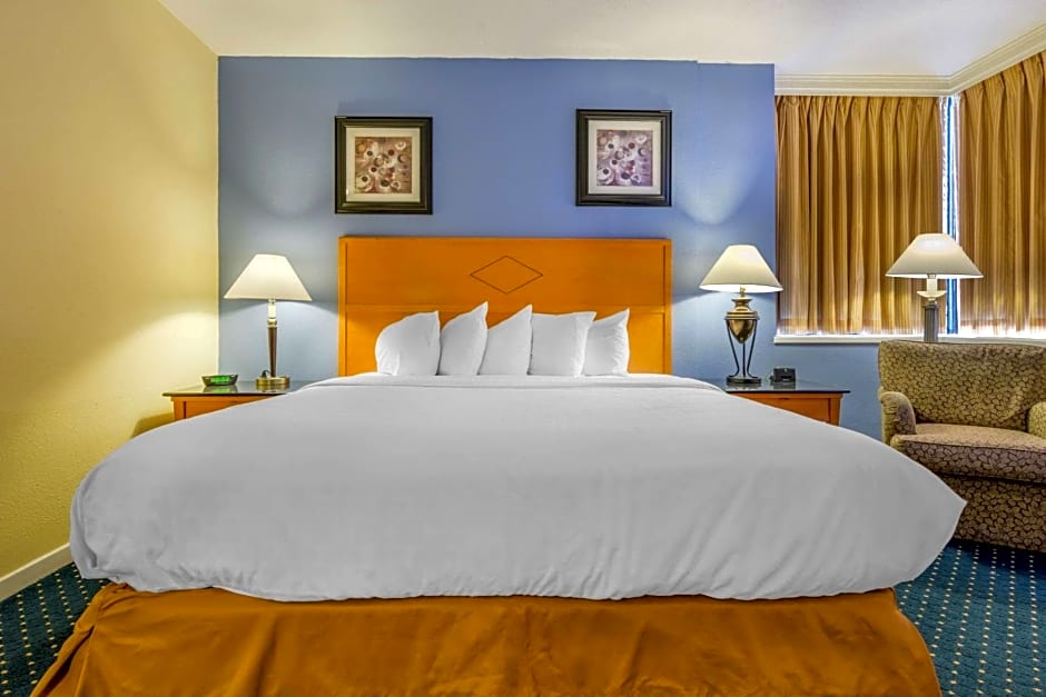 Inn at Lebanon - Hershey & Manheim area